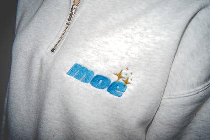 【受注生産】"moë" 刺繍入り　ルーズフィット ハーフジップパーカー