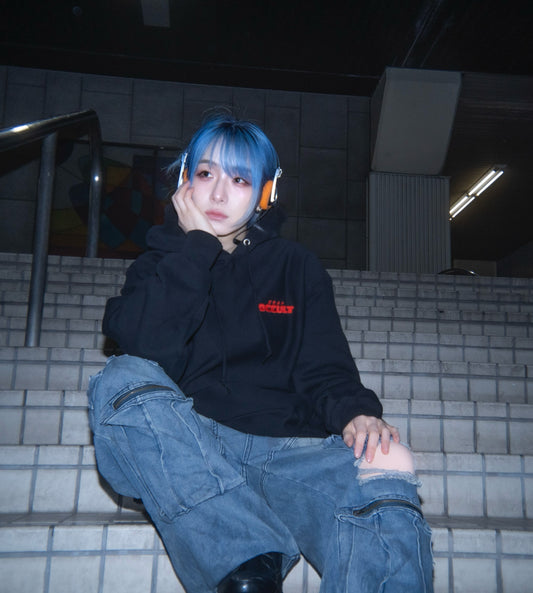 【1st Anniversary Item + Christmas card from moë】“OCCULT” hoodie with red embroidery