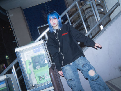 【1st Anniversary Item + Christmas card from moë】“OCCULT” sweatshirt with red embroidery